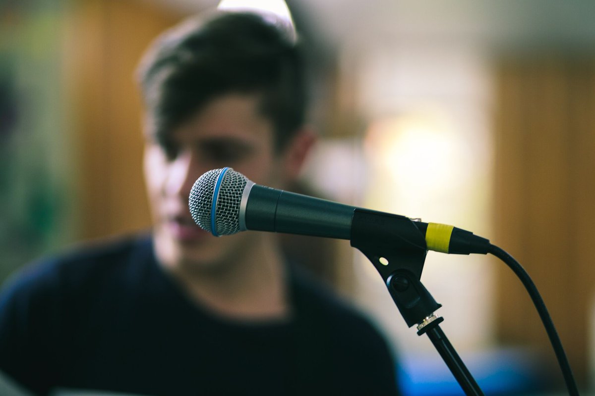 goose_cuckoo's tweet photo. Open Mic Night is back! 🎤

If you’re looking for somewhere to perform, then we have a stage for you!

Join us this Sunday evening and wow the crowd with a special talent ✨

If you’re interested in performing, simply turn up on the night or call 07776 098325. https://t.co/9mUQdUxgE3