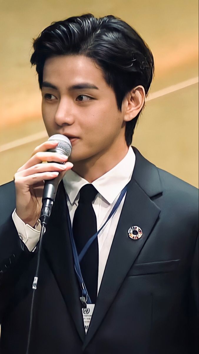 <a href="/ChanInoVow/">#ChannieCaughtKitteno</a> Jinendra smiled gently, then he returned to tidying the paper he was holding and said, "Okay. Now is the moment the guests have been waiting for, we have entered the moment where all the guests have been waiting and waiting, I'm sure you all must be very hungry right?"