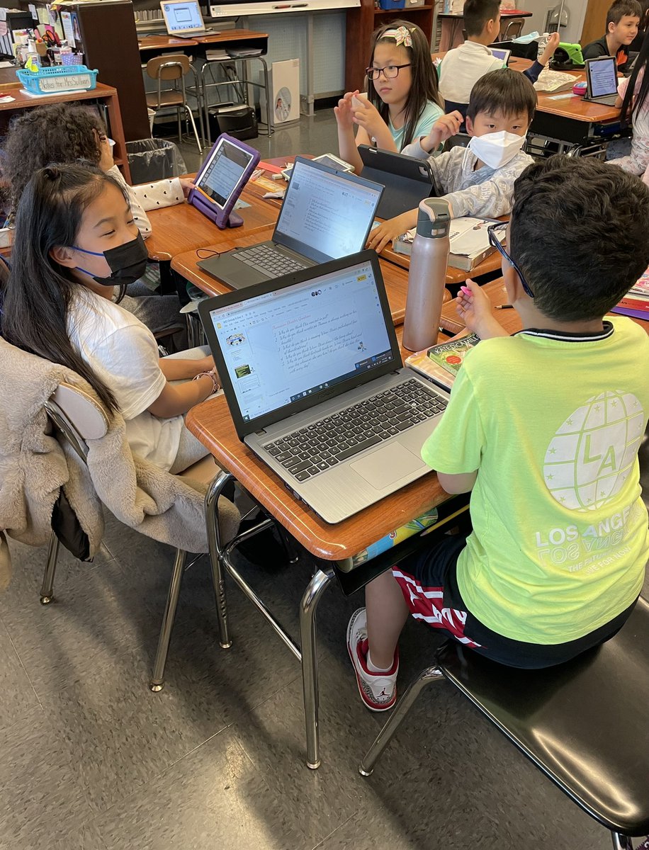 jcsulli77's tweet photo. Student-Directed learning using Literature Circles 📖#BecauseofWinn-Dixie🐶 @ASCD @SENG_Gifted @SIBOD31 @ps50si @KateDiCamillo https://t.co/071BQSVF2L