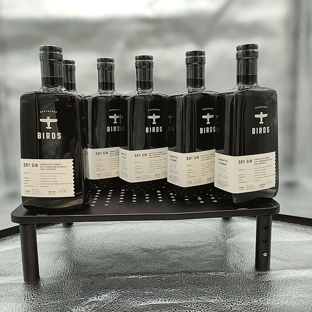 G&amp;T o'clock?
Try Bird's Gin with your tonic this Friday.
'Inspired by the World' with botanicals from 5 continents.
Always made in small batches.
#BIRDSDryGin work together with Eden Reforestation Projects who employ locals for reforestation. Each bottle sold funds a tree planted