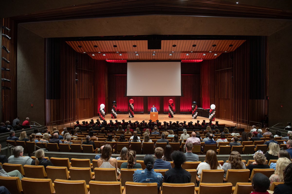 RazorbacksLearn's tweet photo. GRADUATION SZN 🐗🎓‼️ - Congratulations to the Razorbacks who’ll be receiving their degrees this weekend, we’re so proud of you. What an accomplishment - once a Razorback, always a Razorback!
#LearnAsOne #WooPig https://t.co/WGxib4pMxk