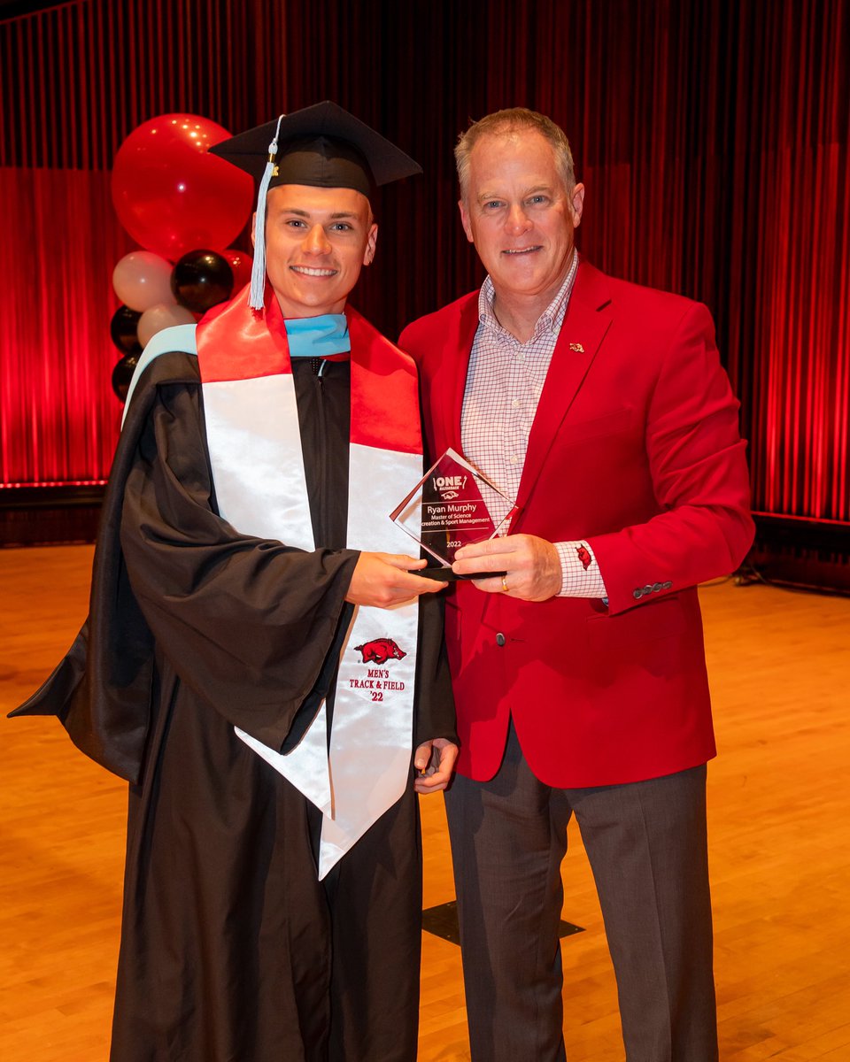 RazorbacksLearn's tweet photo. GRADUATION SZN 🐗🎓‼️ - Congratulations to the Razorbacks who’ll be receiving their degrees this weekend, we’re so proud of you. What an accomplishment - once a Razorback, always a Razorback!
#LearnAsOne #WooPig https://t.co/WGxib4pMxk