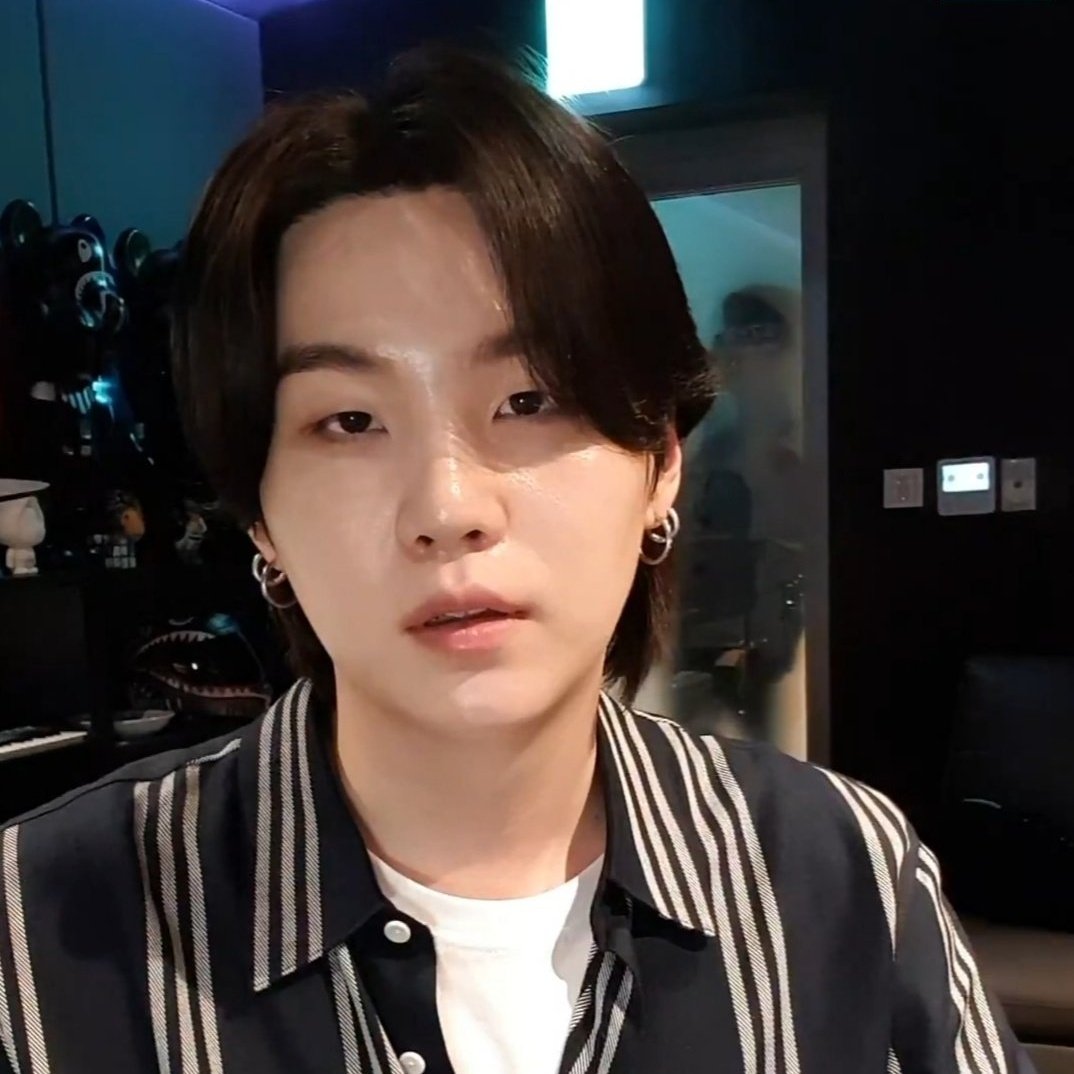 syubjim's tweet photo. what's with them that day🥹 https://t.co/6uhAxLGO8L