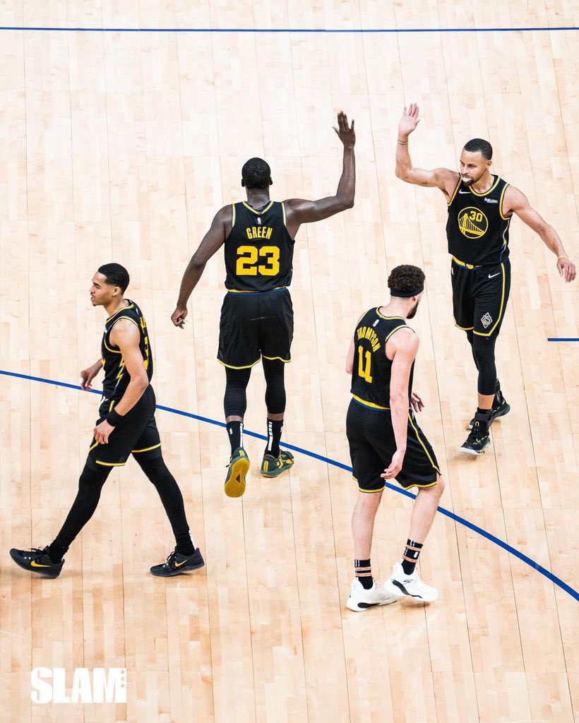 Curry_Muse's tweet photo. I TRUST THESE FOUR TO WHOOP THAT TRICK TONIGHT IN THE BAY. https://t.co/DTgPfvNj0w
