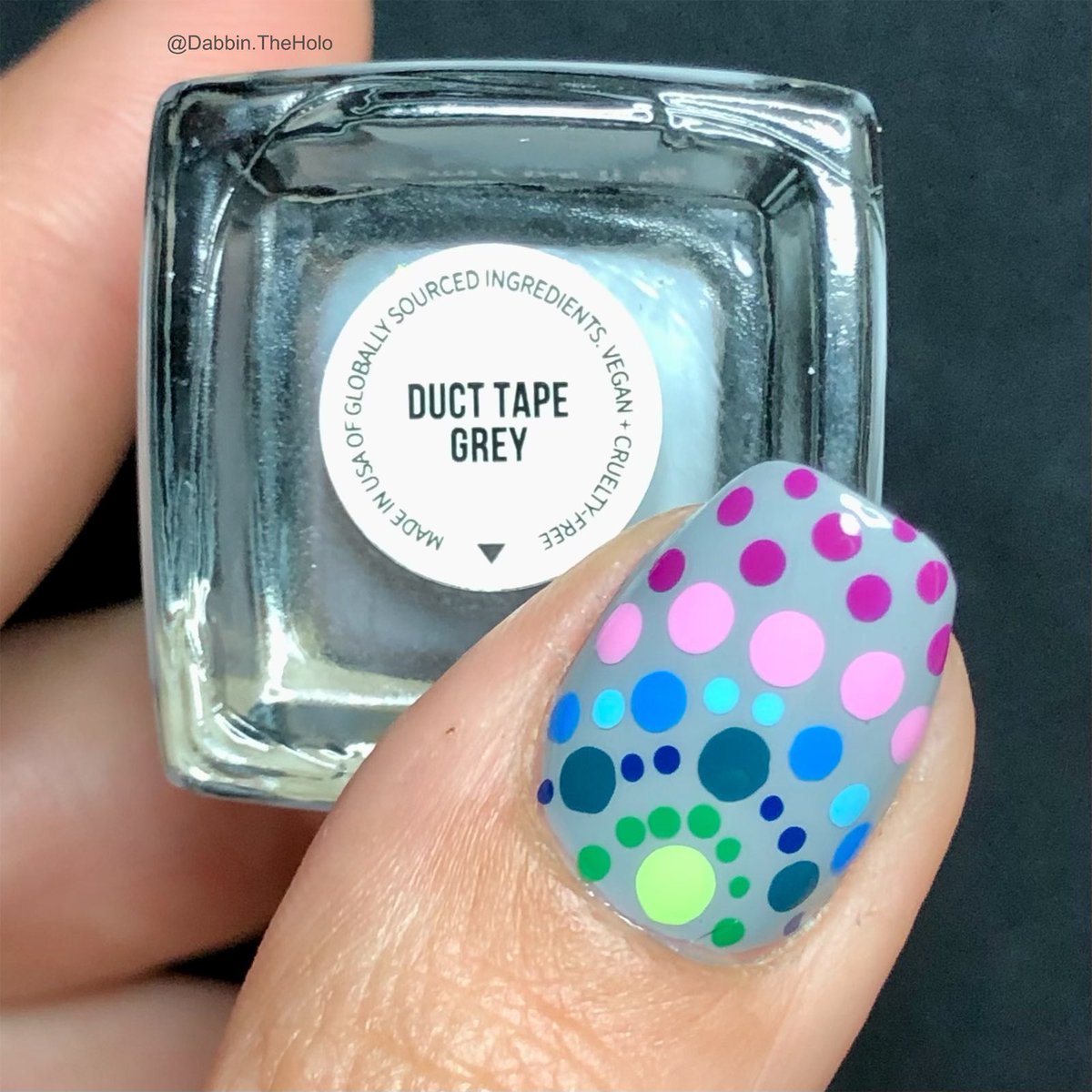 DabHolo's tweet photo. Using the @holotaco dotting tools, I had to explore for dotticure 44! @nailogical https://t.co/jHrD8U7fab