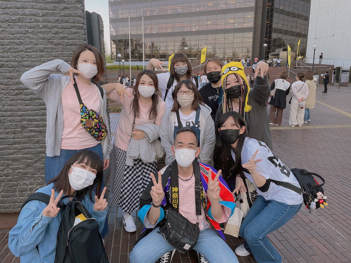 FMBunba's tweet photo. @aneramayu 神奈川で撮った写真もまだ送ってなかったよね😅 https://t.co/MAzFebQ3xZ