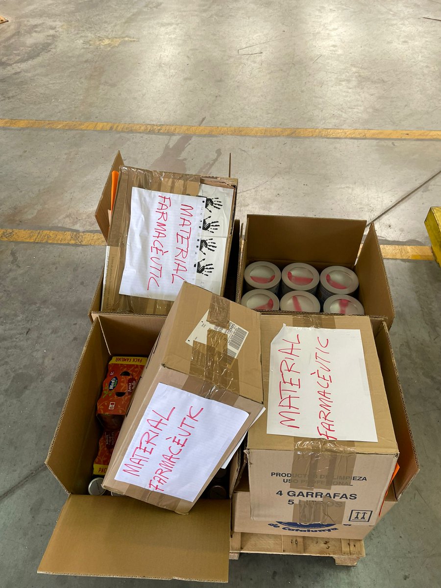 ConductorsSolid's tweet photo. ..material variat de puericultura, medicaments i els productes de farmàcia més sol·licitats i més necessaris.
Com sempre ajudant a ajudar. Gràcies a les entitats i persones que han donat suport per a aquesta gran causa.
#Ucraïna
#stopwarucraina #UnAssentUnaVida https://t.co/U7ZrOzvSKI