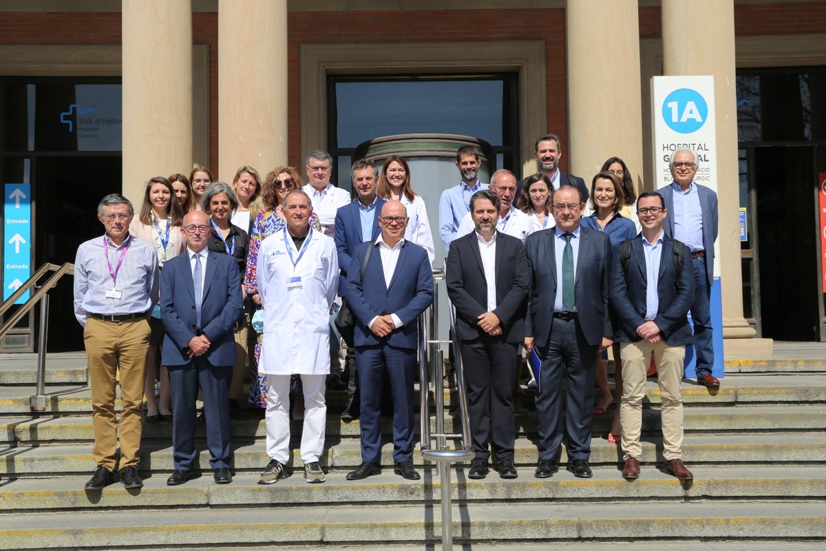 Se ha firmado el acta fundacional del observatorio estatal de resultados de valor para los pacientes <a href="/imi_h2o/">imi_H2O</a>, el 1r proyecto europeo a gran escala que recopilará e incorporará los resultados de pacientes en la toma de decisiones de atención médica.

vhc.cat/H2O-signatura