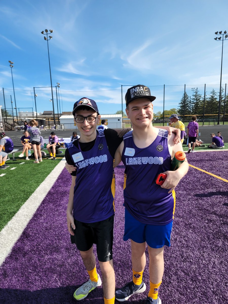 LkwdLHSTrakFld's tweet photo. More pictures for the Special Olympics today @LkwdSchools.
Great job today Corey.
#RangerPride @LkwdAthletics #OneHeartbeatOneLkwd #FocusFWD @LHS_ABOOSTERS @FacesLakewoodOH https://t.co/hF62beR5kI