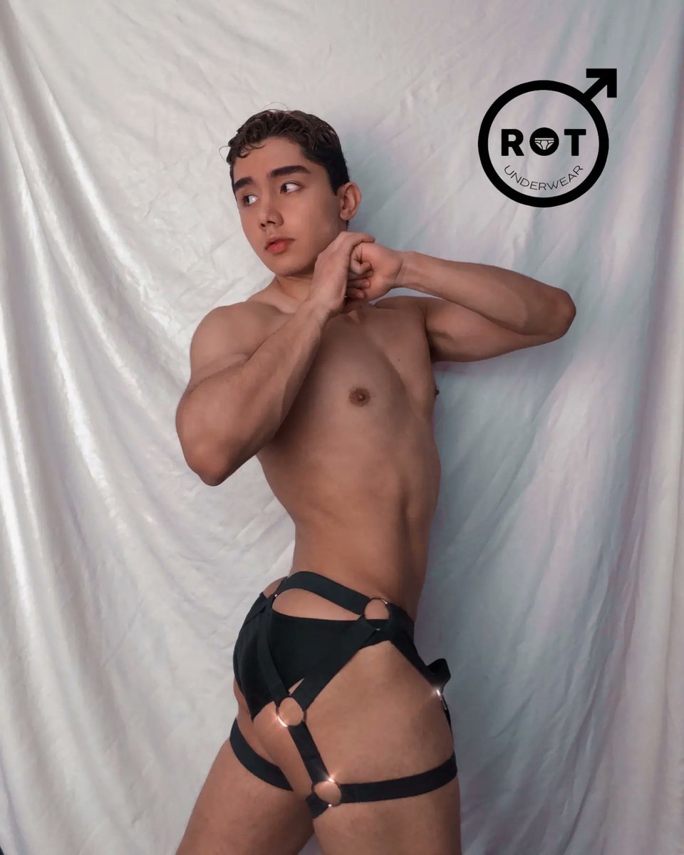 Rotpuebla's tweet photo. Arnés de pierna color negro marca ROT (No incluye Brief)
Unitalla
$380 https://t.co/kMnJCDOi9w