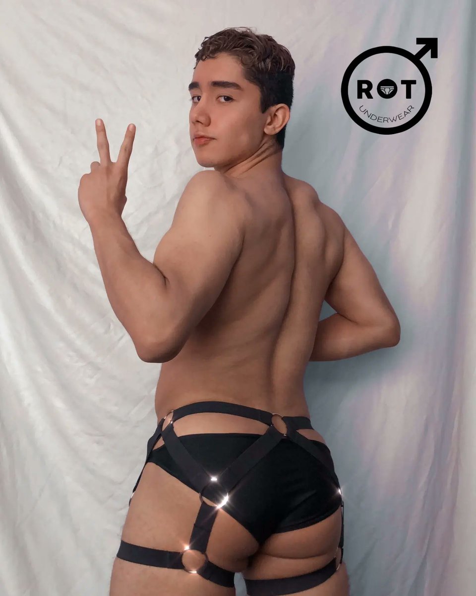 Rotpuebla's tweet photo. Arnés de pierna color negro marca ROT (No incluye Brief)
Unitalla
$380 https://t.co/kMnJCDOi9w