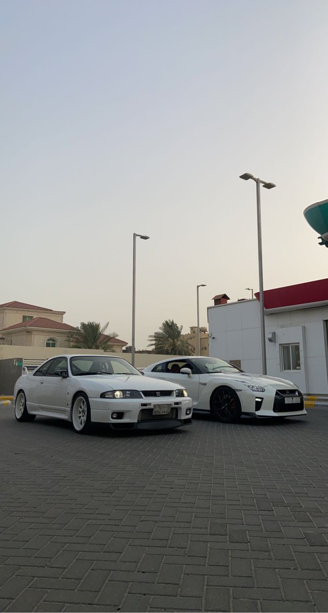 MC9R2013's tweet photo. فره اليوم العصر 🤍🤍🤍 https://t.co/iokkc7GLyZ