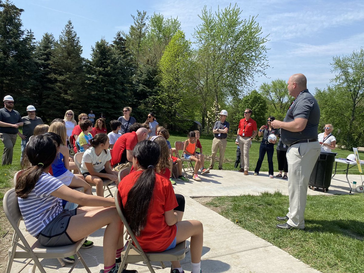 D220Finance's tweet photo. Excited to be celebrating the kick off of construction at many of our schools!! @barrington220 @Roslyn220 https://t.co/kkIn8BH3f4