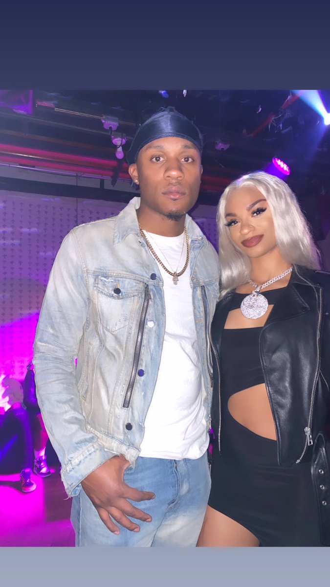 Rome_Cole's tweet photo. Vibes the other night 🤞🏾🔥 @Melii https://t.co/idTd7NDSwg