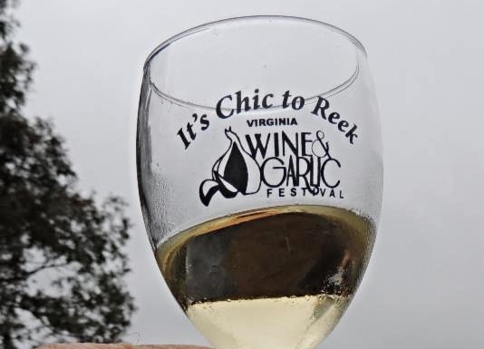 RebecWinery's tweet photo. We are recruiting garlicky quirky vendors for our 30th Anniversary  Virginia Wine and Garlic Festival
https://t.co/qUW0tTTMXD https://t.co/vVlVHJeKBS
