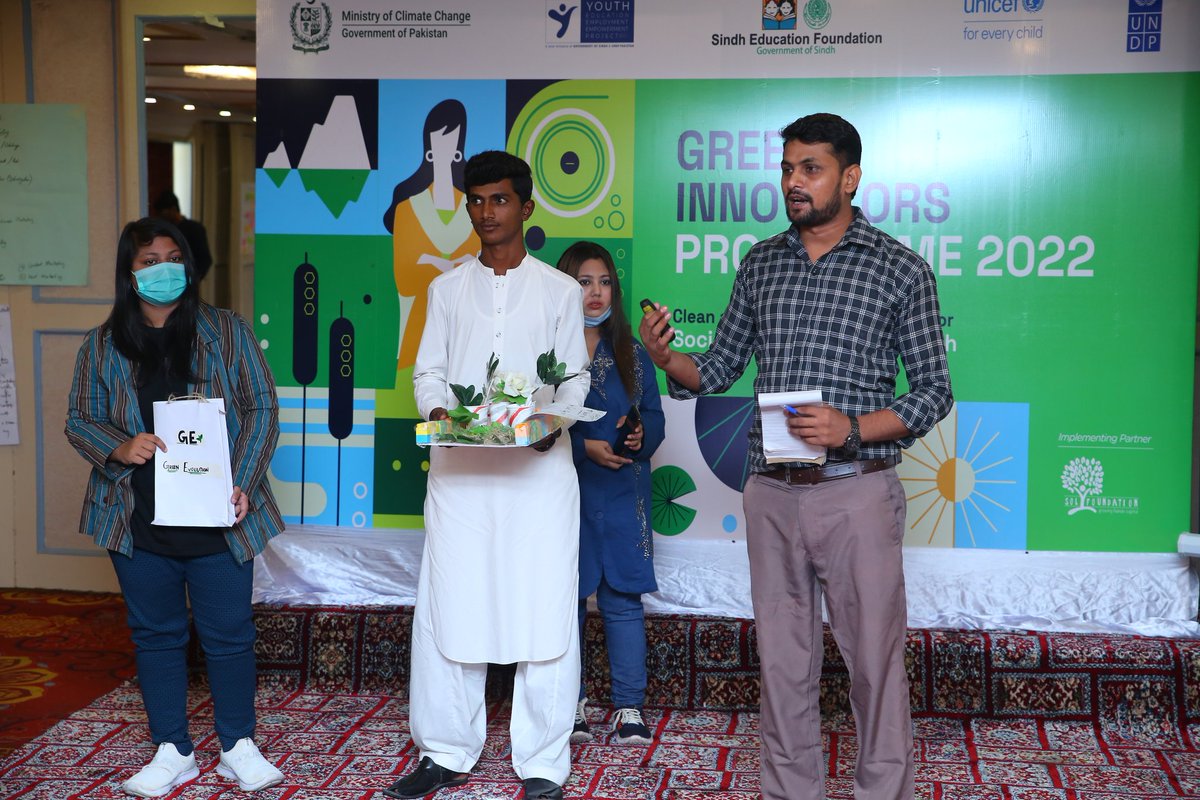 Sanjay12897's tweet photo. #GreenInnovatorProgramme, a joint venture of the #MinistryofClimateChange, #GovtofPakistan; #YouthEducation, Employment and Empowerment Project by #SindhEducationFoundation, #Govt of Sind, #undpinpakiatan Pakistan; and #UNICEF Pakistan. https://t.co/ZwK9ptCHpc