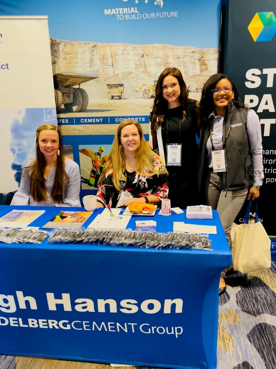 hd_materialsNA's tweet photo. We've got a great group representing Lehigh Hanson at @ENRnews  GWIC Conference in San Francisco. Glad to be a sponsor of this leadership and networking event for the construction industry! #LehighHanson #MaterialToBuildOurFuture #GWC2022 https://t.co/ty7lyDd6mH