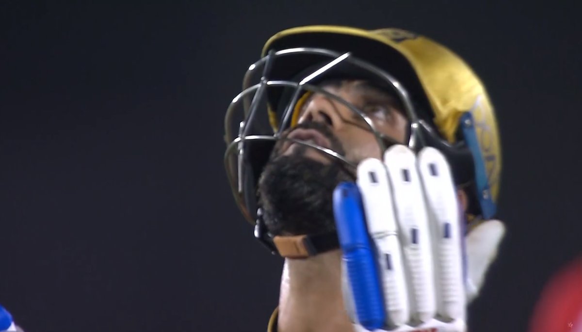 Cricketracker's tweet photo. 😭

📸: Disney+Hotstar https://t.co/UbPvzhrkiL
