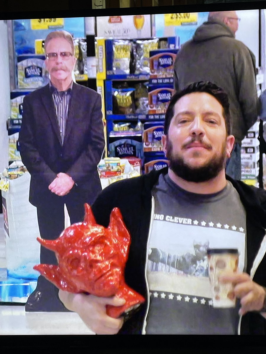 Fordo73's tweet photo. Watching @truTVjokers and notice the Ronnie cardboard cutout. I think everyone needs one for the house 🤣@HowardStern @sternshow https://t.co/H32TL8wNlw