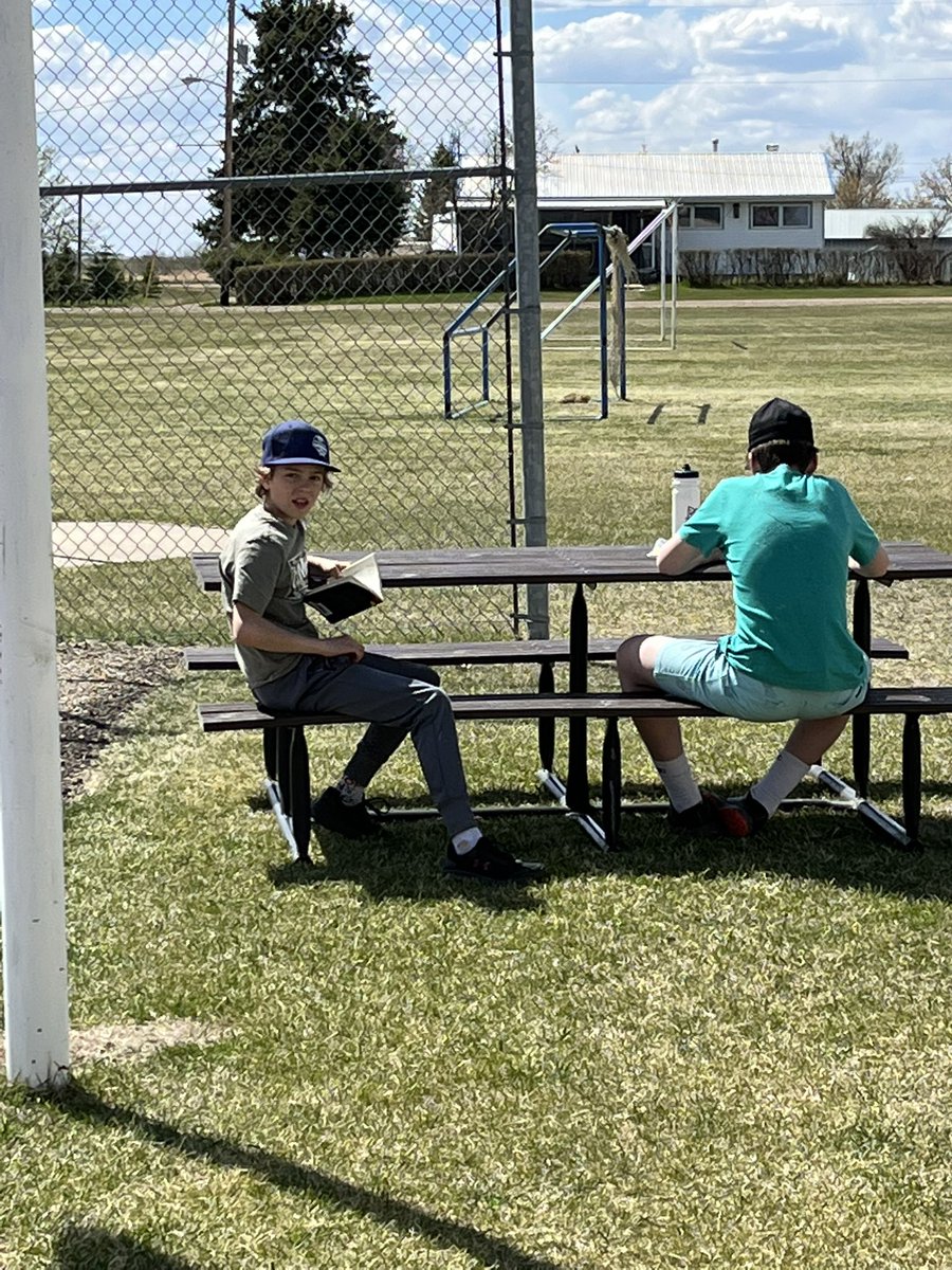 BrandonABrown's tweet photo. Beautiful day to sit outside for Literacy Intervention at #DonSch

Currently Reading - The Westing Game 📖📚 https://t.co/OO6rATpdlj