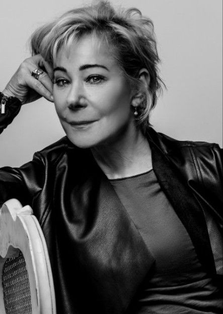 Happy birthday to Zoe Wanamaker She played Lady Cassandra! 