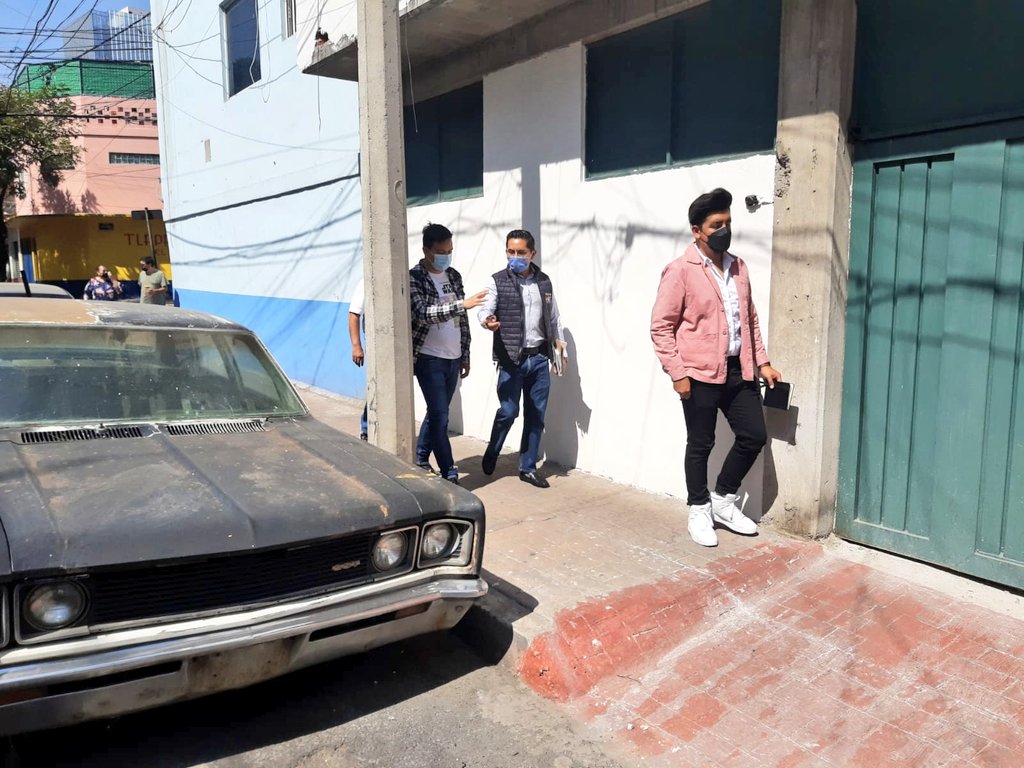 bgb_bryan's tweet photo. Realizamos recorrido en la #5DeMayo con Andrés Ávila, JUD de Concertación de la @AlcaldiaMHmx para atender solicitudes y levantar folios ante el CESAC.

Esperamos la pronta resolución y el apoyo a las y los vecinos. Pronto estaremos visitando otras colonias 🤘🏼 https://t.co/QgZ4CziAei