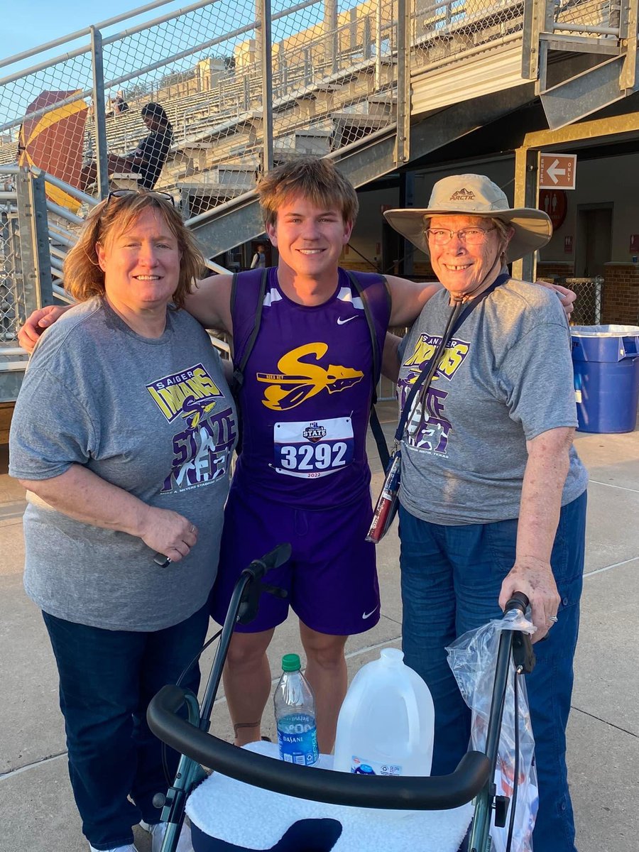 ColbyLewis0's tweet photo. Senior season ✅ Thankful for all the support! @Sanger_ISD @CoachRivs   Ready to get to work @TarletonXCTrack https://t.co/Uz9i7MCNgm