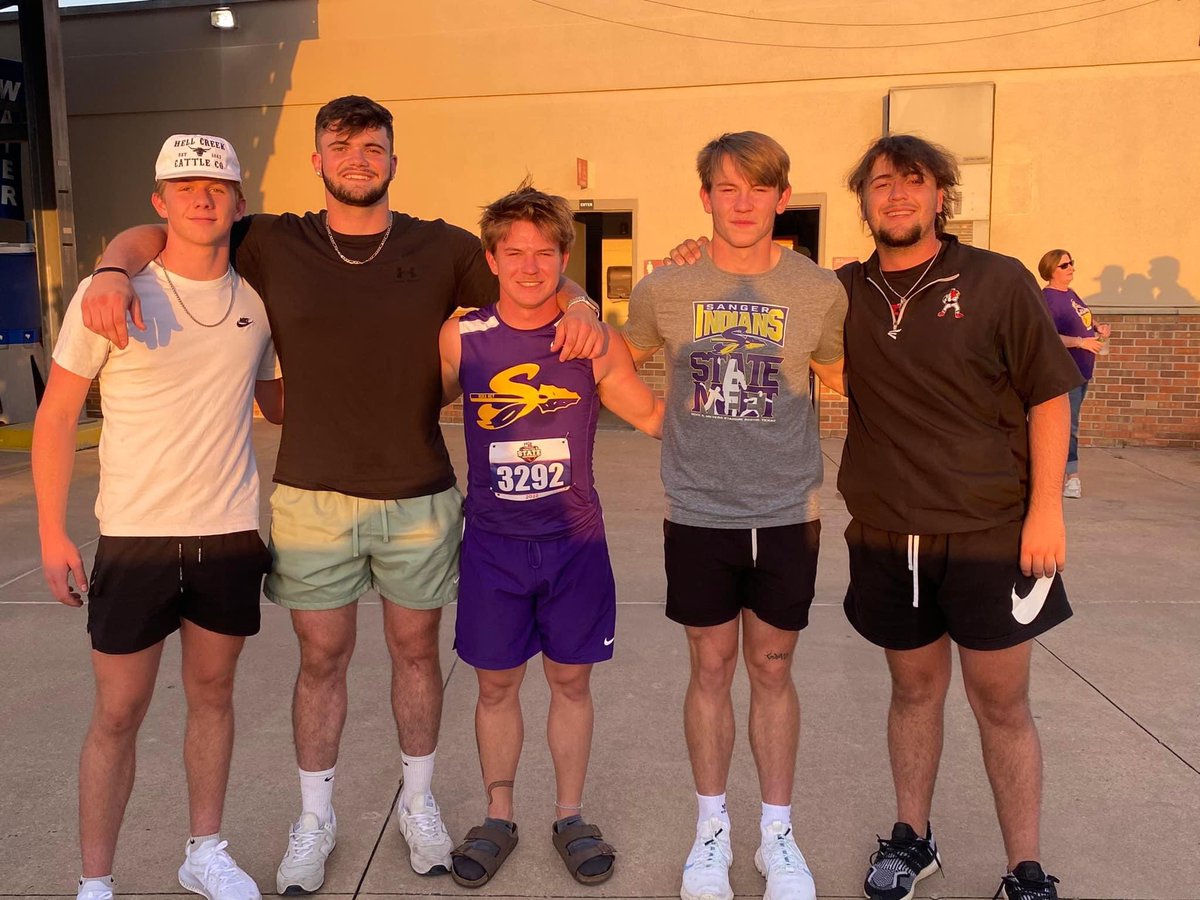 Senior season ✅ Thankful for all the support! <a href="/Sanger_ISD/">Sanger ISD</a> <a href="/CoachRivs/">Coach Rivers</a>   Ready to get to work <a href="/TarletonXCTrack/">Tarleton State XC & TF</a>