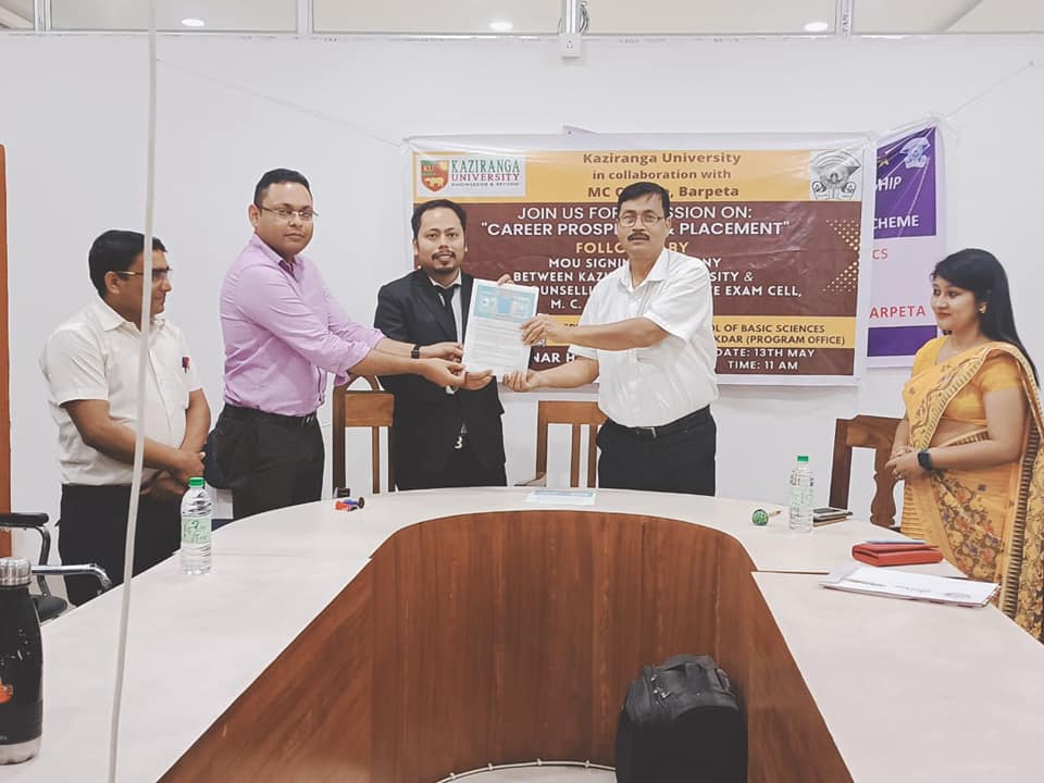 mccbarpeta's tweet photo. A Talk on Career Prospects and Placement and MoU Signing between Kaziranga university and Career Counselling Cell and Competitive Exam Cell, M. C. College Barpeta. A moment to be cherished for the Cell and the College. https://t.co/KfbocsAIne