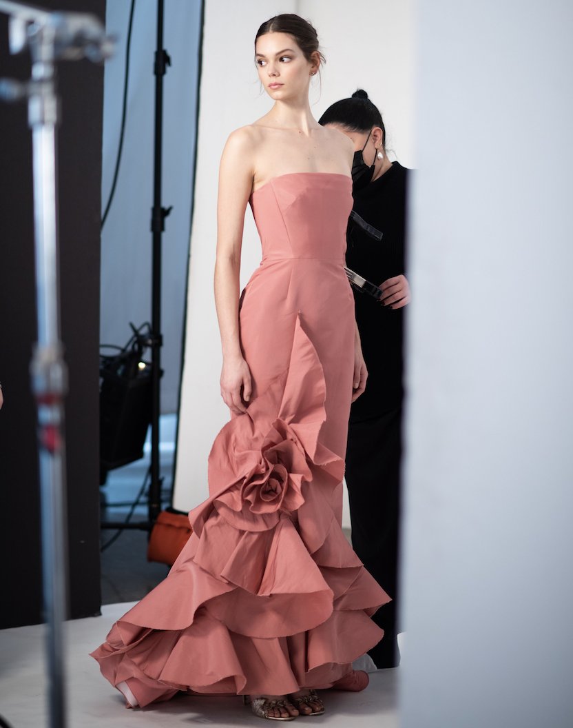 MarchesaFashion's tweet photo. Highly considered details from Pre-Fall 2022 Marchesa. https://t.co/2WltuSk7GE