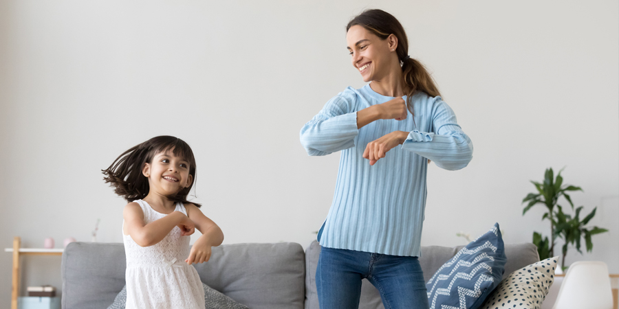 QuickSaveFuels's tweet image. Dancing into a beautiful weekend! Get out and enjoy that sun.