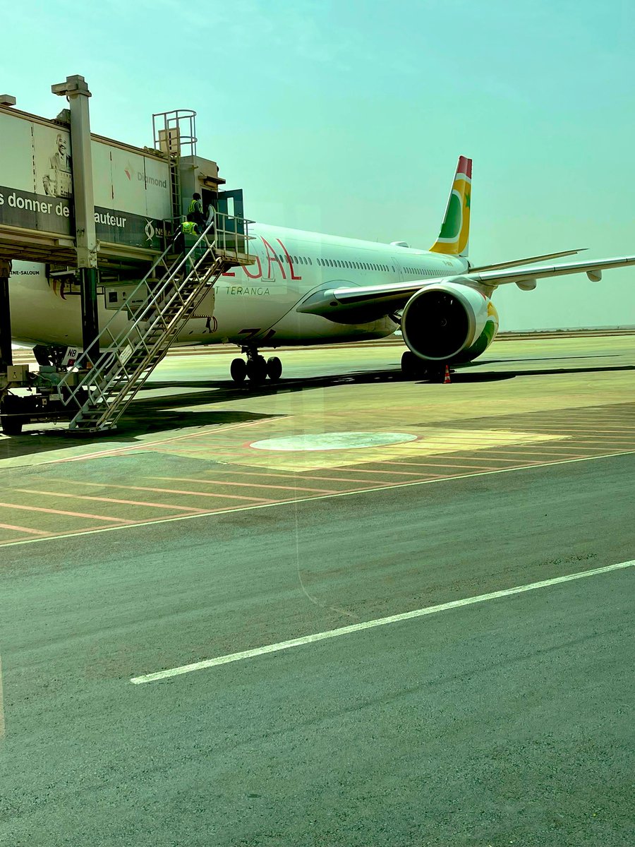 papegahnba's tweet image. #Ourplane #Boardingtime 🛫🛫🛫🛫🛫📍