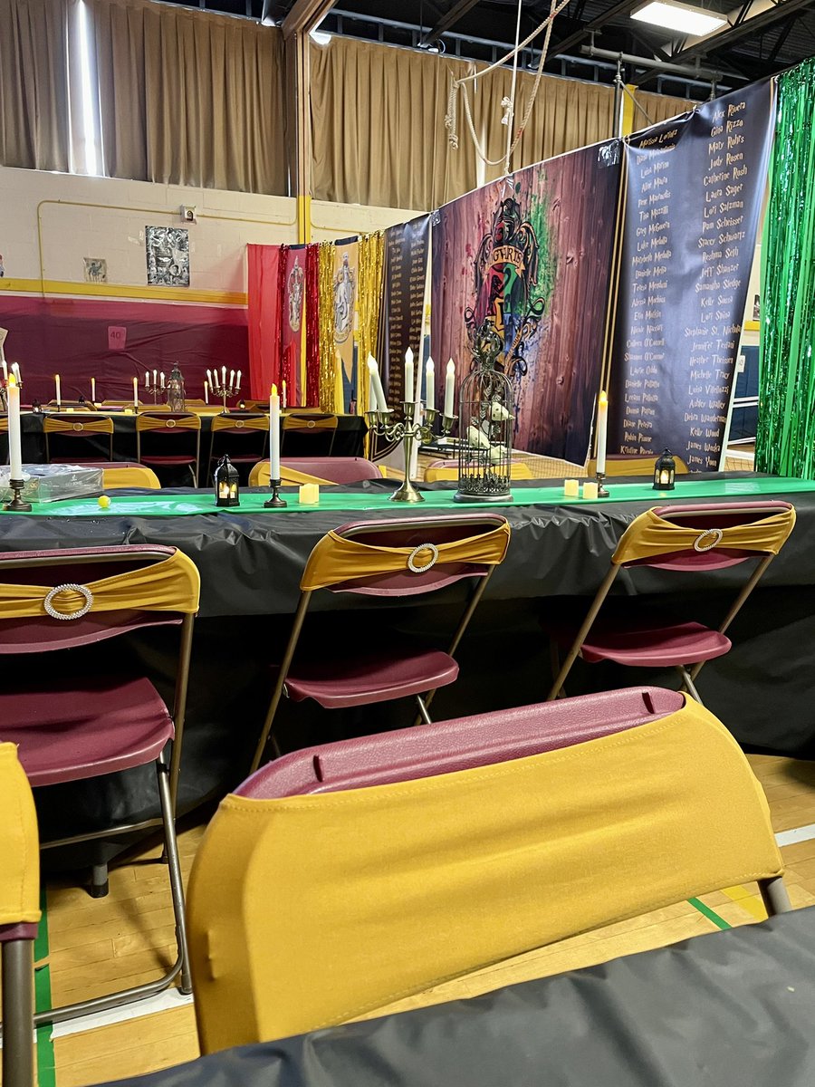 The best Teacher Appreciation Luncheon from our amazing PTA!!! 🪄⚡️Thank you so much <a href="/PTAJackson/">George A Jackson PTA</a> ! <a href="/A_RiveraNY/">Dr. Alejandro Rivera</a> <a href="/cassano_dr/">Dr. Mindy Cassano</a> <a href="/MrsDPallatto/">Danielle</a>