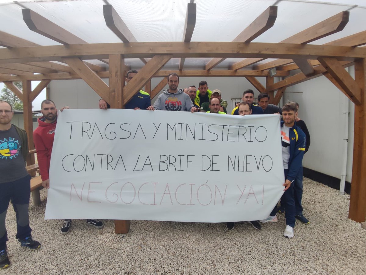 Las #BRIF mostramos nuestro malestar generalizado por la situación a la que el @GrupoTragsa y @mitecogob quieren llevar el Servicio. Hemos estado SIEMPRE cuando se nos ha requerido. Queremos seguir ofreciendo un Servicio de calidad y profesional. ¡NEGOCIACIÓN DE CONVENIO!