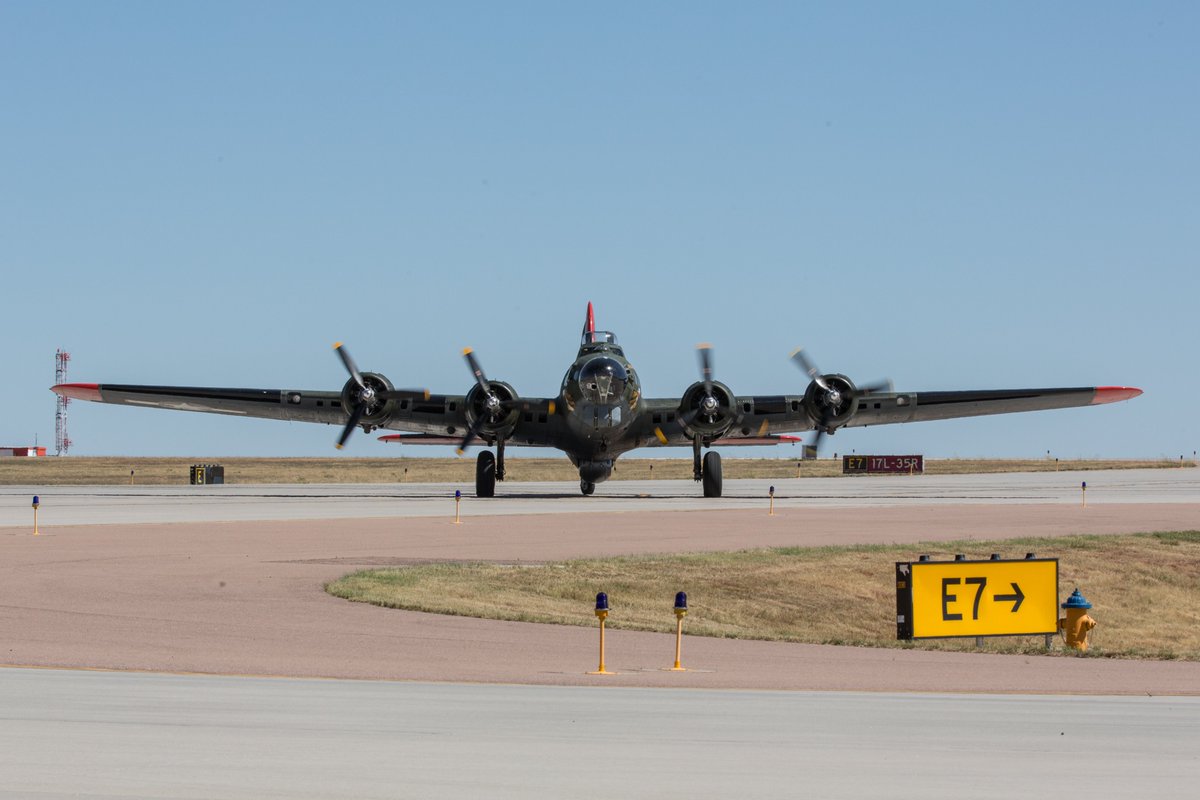 WWIIAviation's tweet photo. Commemorative Air Force's B-17G "Texas Raiders" returns to the ramp after a flight at a recent Pikes Peak Regional Air Show at Colorado Springs Airport. Next air show is planned for September 24-25.
#WWII #AVGeek #Museum #AirShow 
Photo credit: Joel Cooke https://t.co/XvpEnSqjXE