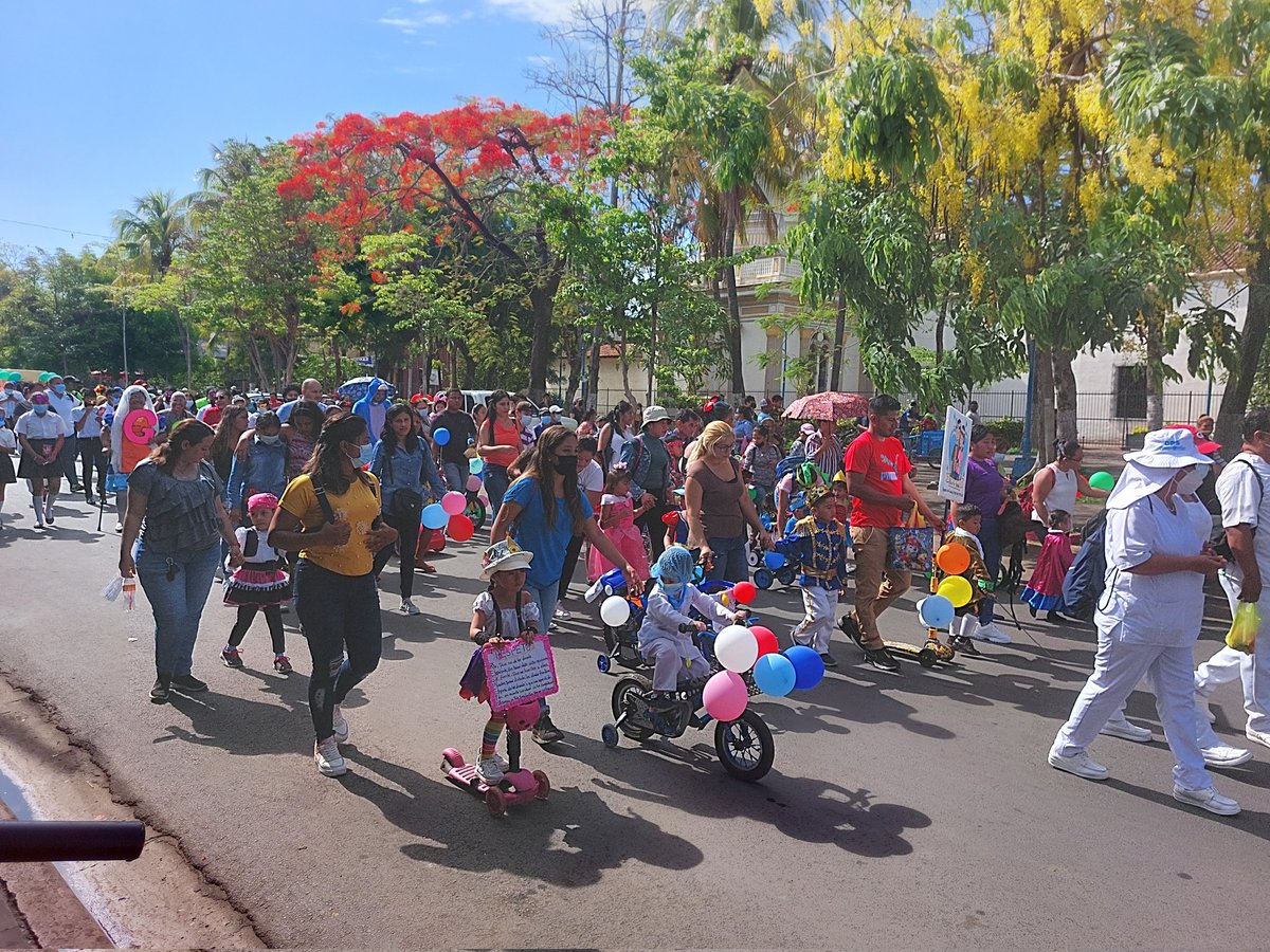 #PuebloAlcalde 
🥰👧🧑Mimados de la Revolución de CDI  𝙈𝙖𝙨𝙖𝙮𝙖 𝙘𝙚𝙡𝙚𝙗𝙧𝙖𝙣 𝙚𝙡 𝙙𝙞́𝙖 𝙙𝙚 𝙡𝙖 𝙁𝙖𝙢𝙞𝙡𝙞𝙖🥳💫𝑨𝒍𝒆𝒈𝒓𝒆 𝑪𝒂𝒓𝒏𝒂𝒗𝒂𝒍 𝑪𝒂𝒓𝒏𝒂𝒗𝒂𝒍 𝒒𝒖𝒆 𝒍𝒍𝒆𝒗𝒂 𝒑𝒐𝒓 𝒔𝒍𝒐𝒈𝒂𝒏 𝑹𝒆𝒔𝒄𝒂𝒕𝒂𝒏𝒅𝒐 𝒚 𝑪𝒓𝒆𝒂𝒏𝒅𝒐 𝑽𝒂𝒍𝒐𝒓𝒆𝒔. 🥳💫 #PLOMO19