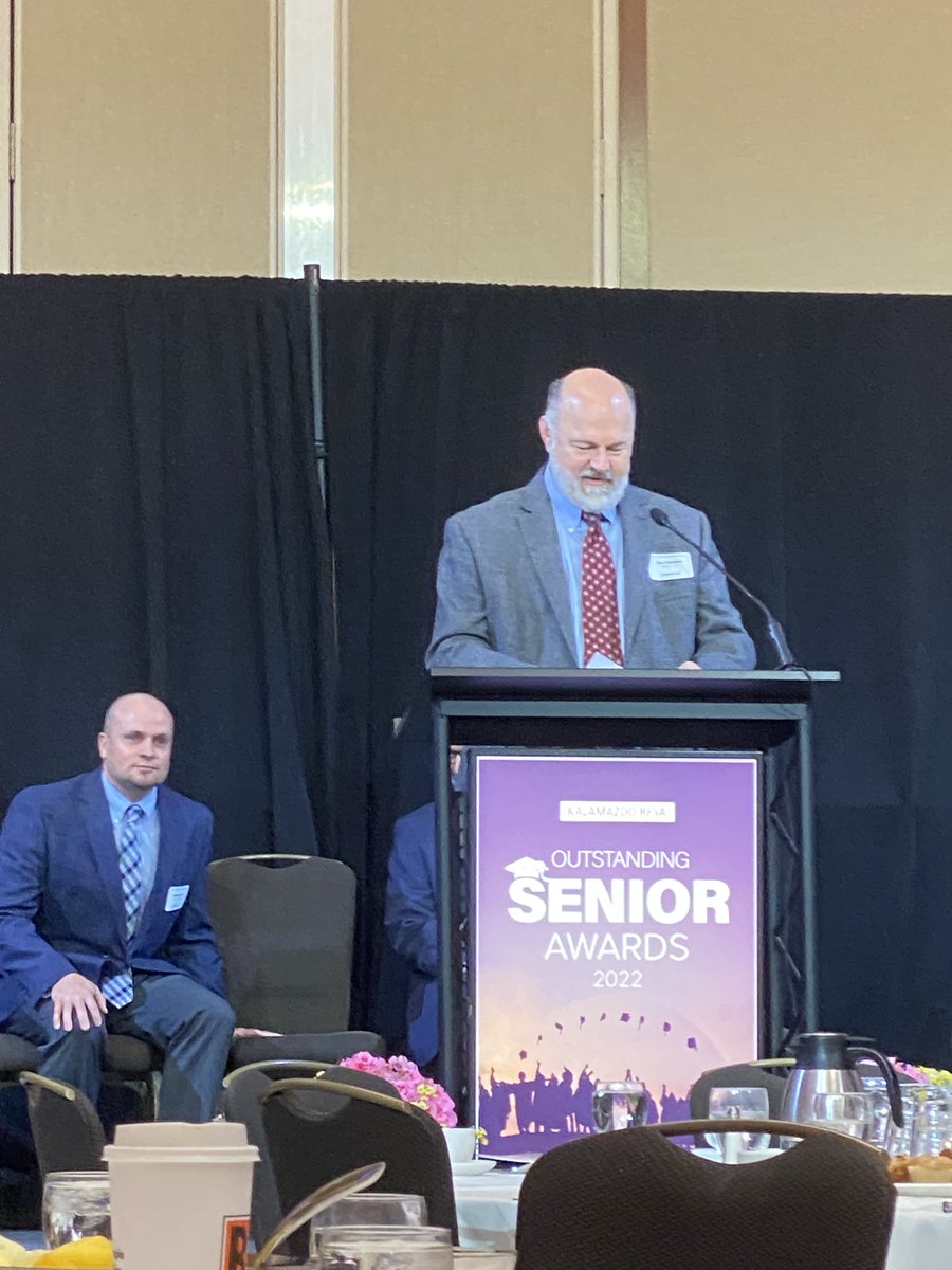 KalRESA's tweet photo. KRESA honored 76 Kalamazoo County high school seniors at the 36th annual Outstanding Senior Awards Breakfast at the #RadissonKZOO.
For full list of the Outstanding Senior Award recipients and scholarship donors, read the full story on our website: https://t.co/TMdjzZC1ak https://t.co/JsB0T6cX0L