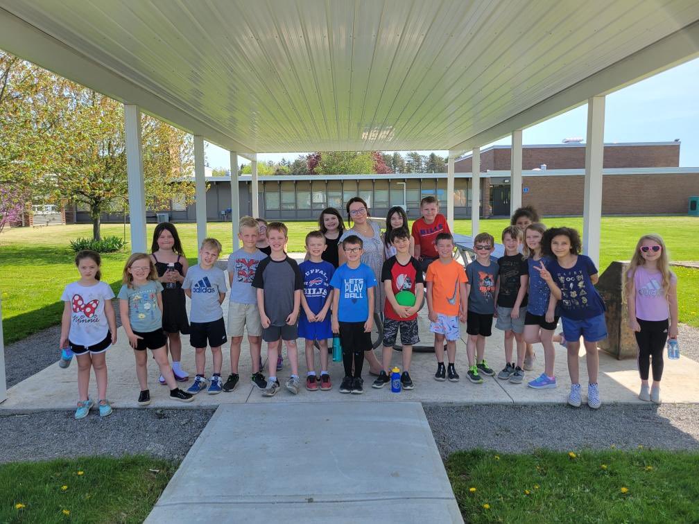 𝕄𝕤. 𝔾𝕒𝕓𝕣𝕚𝕖𝕝𝕝𝕚 tweet media