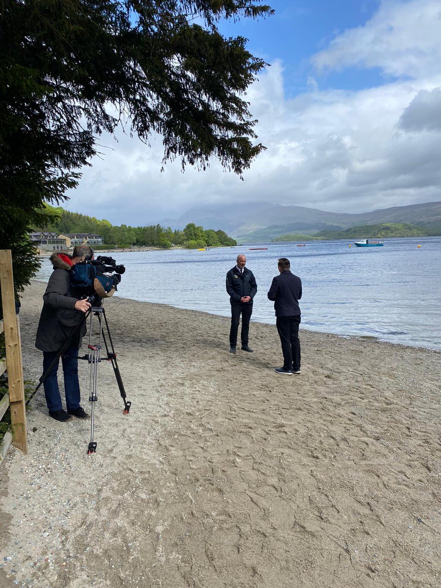 LochLomondCEO's tweet photo. Fantastic day to welcome our Minister @lornaslater to @lomondtrossachs  to launch a national conversation about the future of Scottish #NationalParks. Thanks to @lussprimary pupils for some great #nature chat +sharing fab poem Coverage on @STVNews and @BBCScotlandNews coming up. https://t.co/wW5wq0yhpc