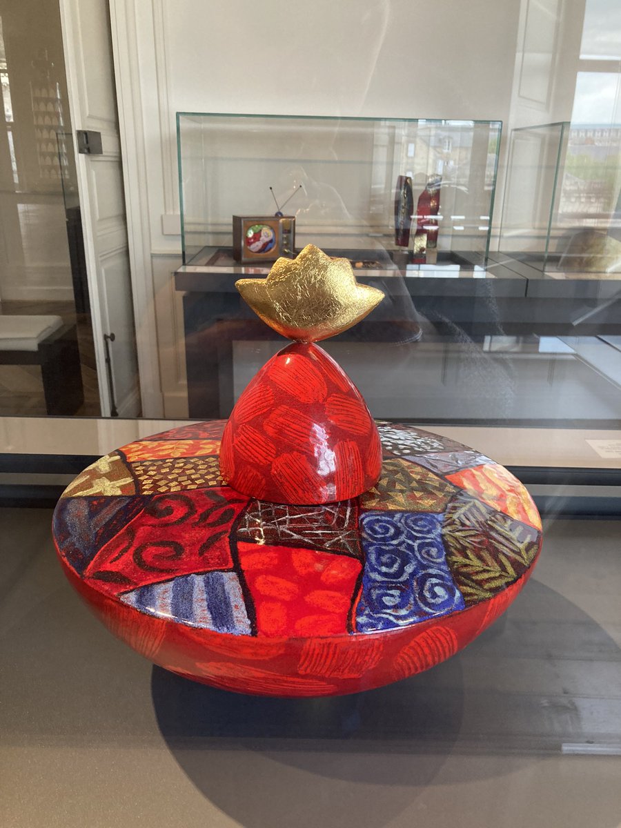 LimogesHDA_IAN's tweet photo. 🔶#DécouverteHDA🔶
C’est la fin de notre #VoyageHDA de 15 jours à la découverte du #patrimoine.😩
En attendant le début du festival «#Impertinence, la rencontre émail et métal», redécouvrez la collection #émaux du #BAL (Limoges).
➡️Rendez-vous ce 14/05 pour la #nuitdesmusees ! https://t.co/6bYhTmRt3x