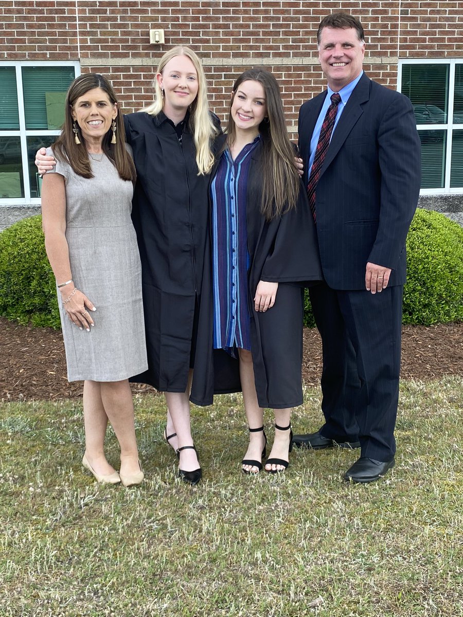 NECP_Counselor's tweet photo. A special congratulations to current NECP seniors Jozy Wadsworth and Haley Holland for graduating with their Associates of Science.  These ladies  will receive their high school diploma later this month.  

We are so proud of these Husky Scholars! 🐾 https://t.co/7O6DaieF2r