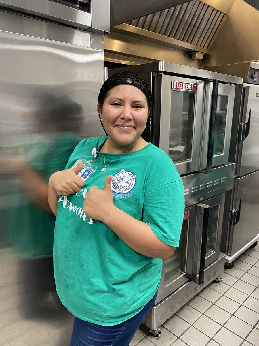 Sandra Garza tweet media