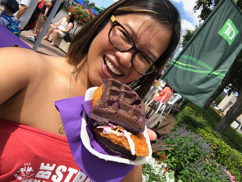 FoodieFestTO's tweet photo. We can't wait til it's time to get outside, eat great food, and enjoy time with family and friends! Foodie Fest for ALS is all about this...and more! We're also raising awareness and funds for ALS!
Join us on June 11 and 12 @bridlewoodmall

#foodiefestforALS
#ALS #makeALShistory https://t.co/6HWfQABUuA