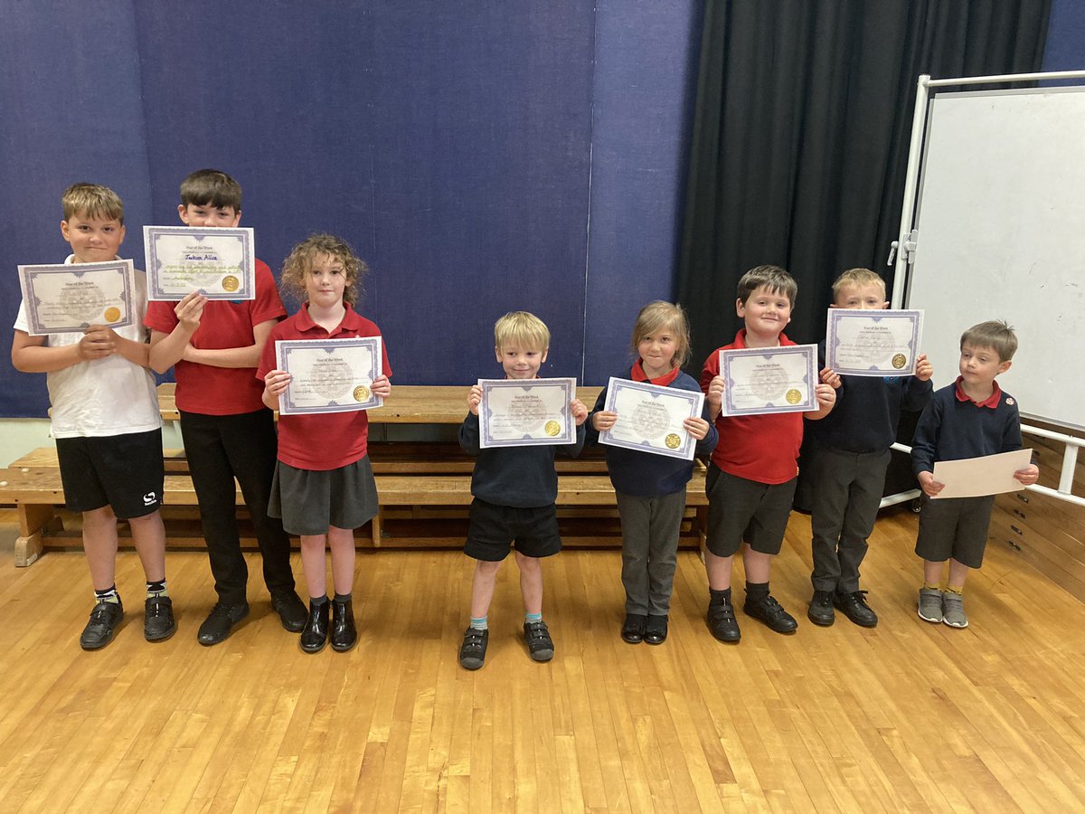 KMSClass8's tweet photo. Here are our Stars of the Week - well done all. You’ve made us proud. #staroftheweek https://t.co/Nv7pFUlomV