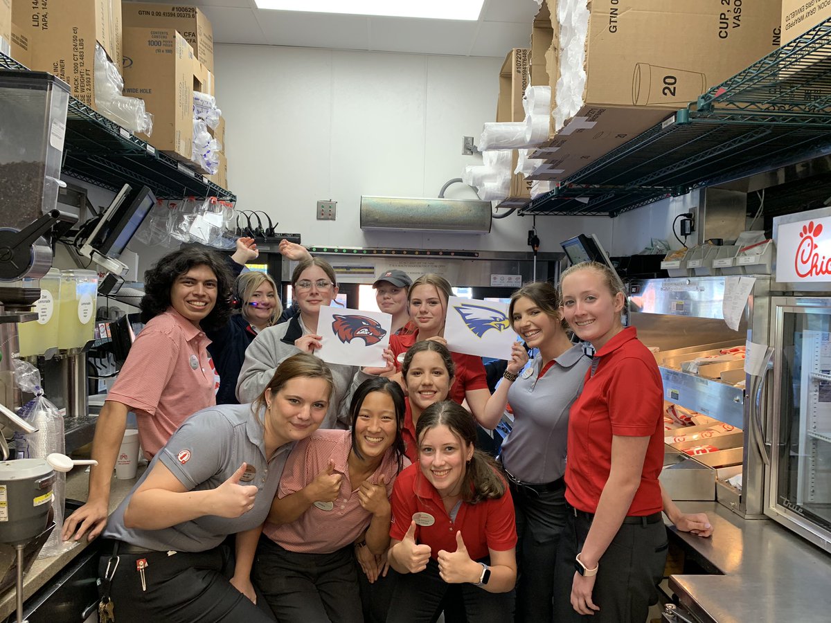 Congratulations to the Etowah Eagles and the Woodstock Wolverines on both teams being in the Final Four for the State Baseball Championships! ⚾️

So proud of our local schools and will be cheering them on from Towne Lake! 🤩🤩🤩