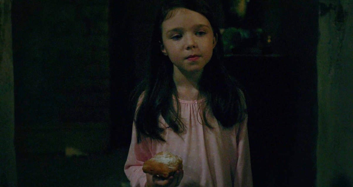 bytribrid's tweet photo. #SaveLegacies 

Her love for beignet ❤️🥺 https://t.co/eCjNAAaDVq