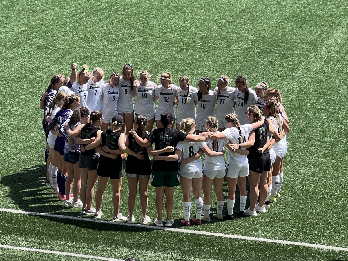 m_stevenson54's tweet photo. Always striving for #TheNextGoodThing. Tough way to end the season, but we’ll be back next year. @lswgirlssoccer https://t.co/RqNirmOaPL