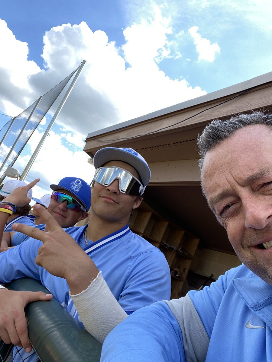 Todd_spinner's tweet photo. Let’s go DOUBLEBLUE!!  #compete!🐻⚾️
@BerlinBears_SS @obhsbaseball @OHSAASports @MainObhs https://t.co/8YQjItEL25