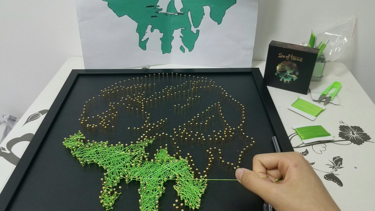 I spent the whole night and finally finished the production! For the first time, I drew with lines and nails. Although not perfect, but full of my enthusiasm!❤️🏴‍☠️
 Brothers, cheers to community day! 🍻😃
#SeaOfThieves #BeMorePirate 
#SeaOfThievesCommunityDay 
<a href="/SeaOfThieves/">Sea of Thieves</a>