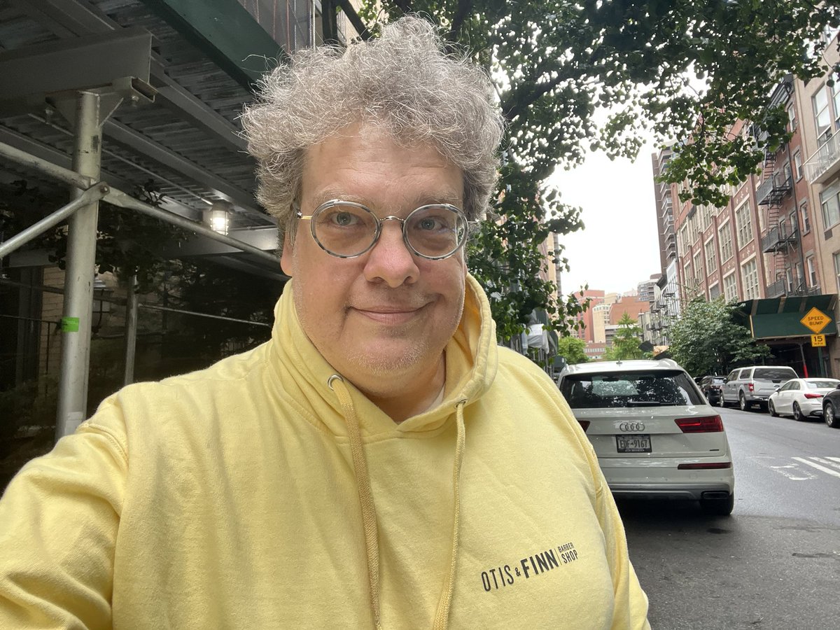 heading out for a night on the town in Queens (yes people that is a thing) in my <a href="/OtisandFinn/">Otis & Finn Barbers</a> haircut (weather-frizzy) and my Otis &amp; Finn logowear and my brand new feygeleh-of-a-certain-age glasses from Optic Shades in Kips Bay #notsponcon